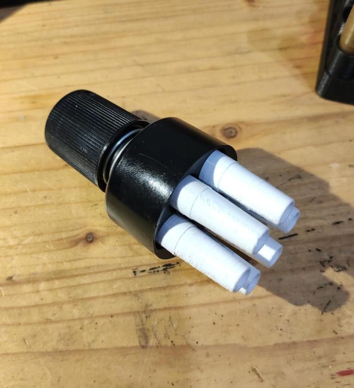 Shotgun shell for Dan-Wesson airsoft revolver