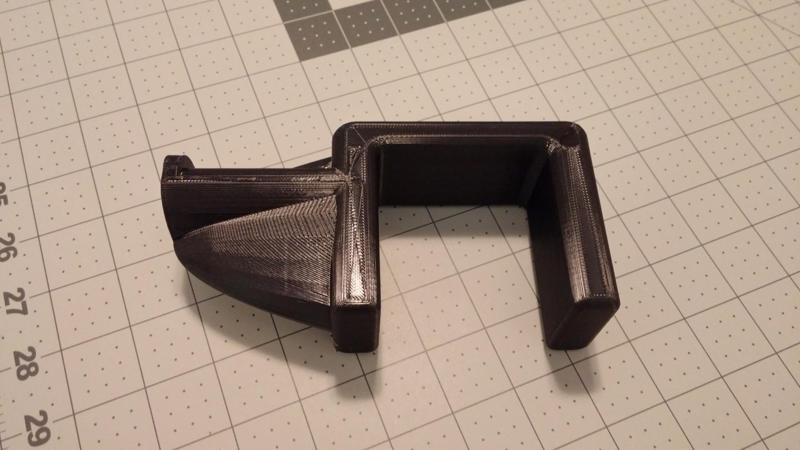 Backpack Hanger for 2.5  cubicle wall