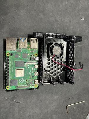 Rpi 4b Case 30mm Fan with heated inserts