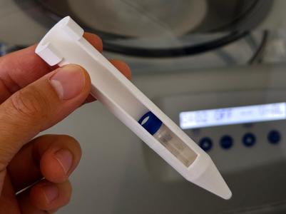HPLC Vial Centrifuge Adapter (Fits 15 mL Tubes)