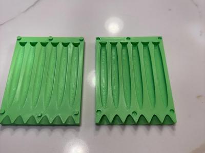 generic soft bait mold with point up tail