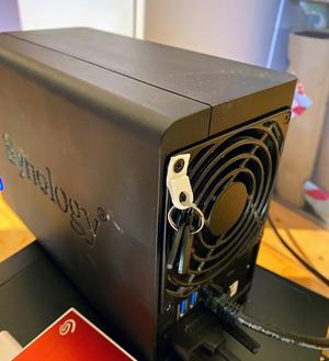 Synology NAS key hanger