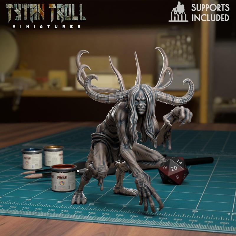 Ancient Witch Crouched  [Pre-Supported]