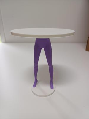 Mannequin leg table