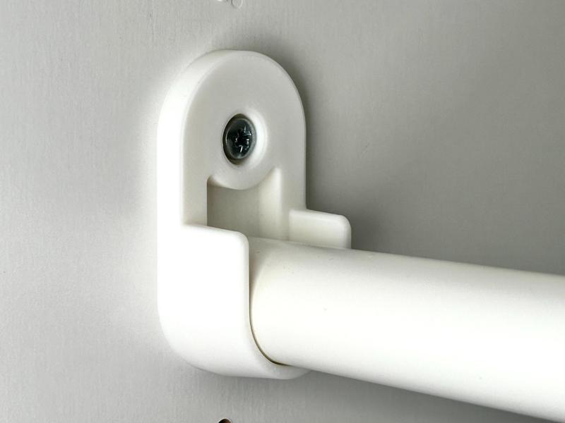 Closet Rod Holder