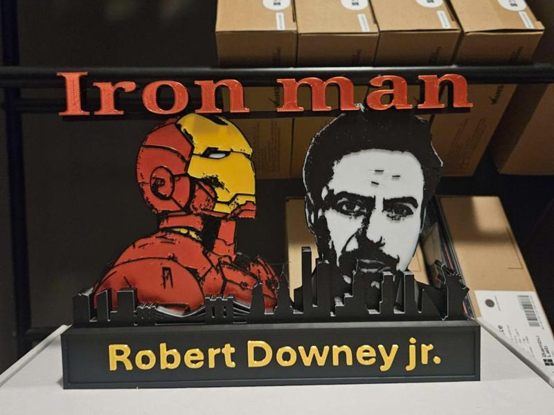 Robert downey jr iron-man with skyline of New York