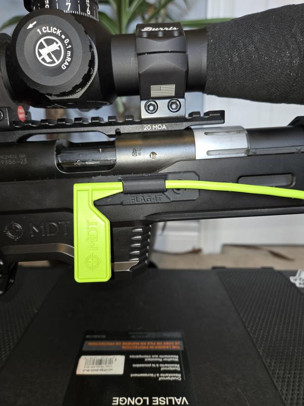 FLAG-IT Chamber flag holder