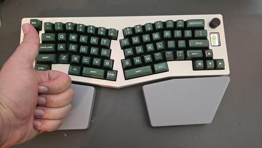 Alice Keyboard Wrist Rests
