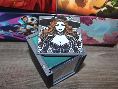 MTG EDH Commander Showcase Deck Box - Tasha
