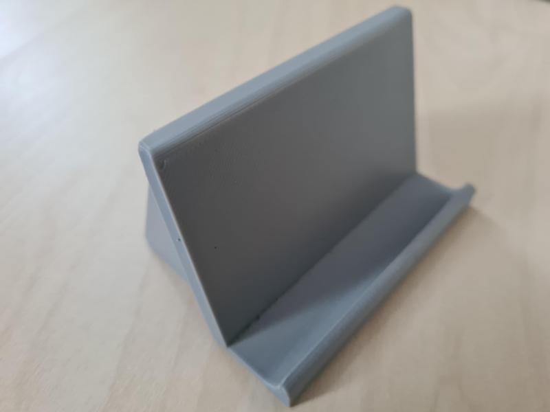 Simple mobile stand