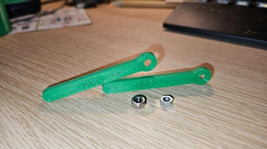 Wrench nut holder
