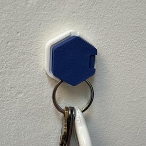 Keybee — print in place magnetic key hanger system