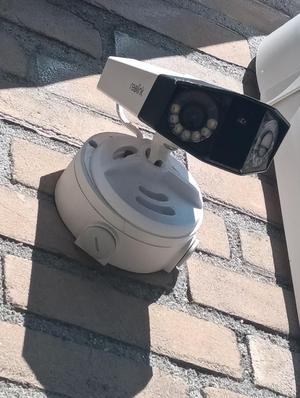 Reolink Duo junction box mount