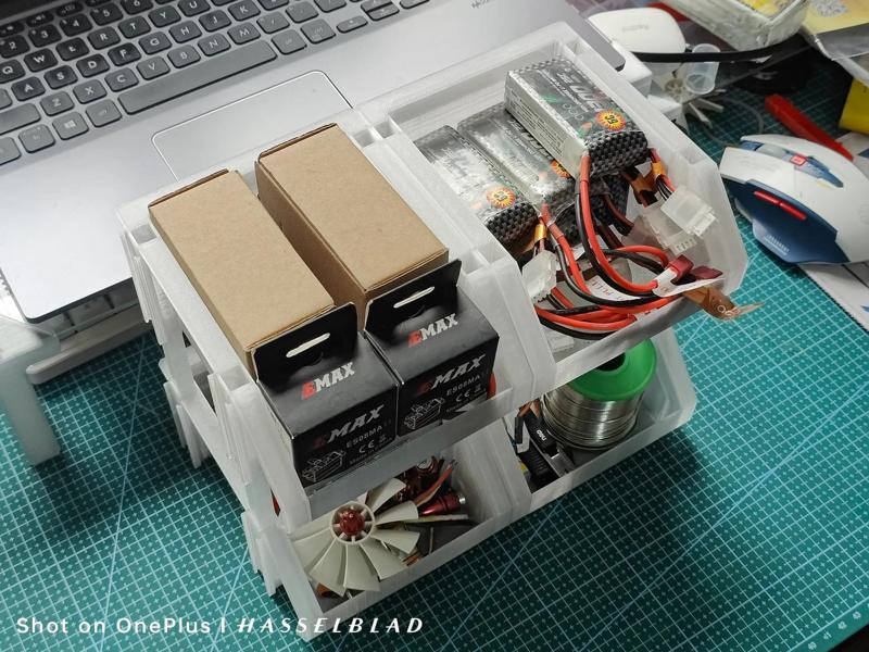 Expandable Stackable Multi-Purpose Storage Box