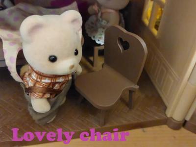 Simple classic chairs ideal for Sylvanian families