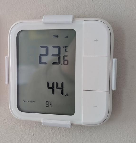 Aqara W100 wall mount