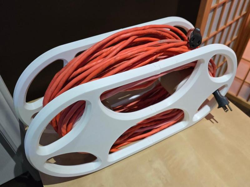 Spool-Stashinator - Cord Organizer