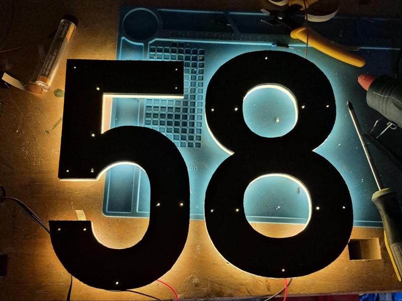 LED House Numbers 0-9 - V2 (19cm, 24cm, and 29cm)