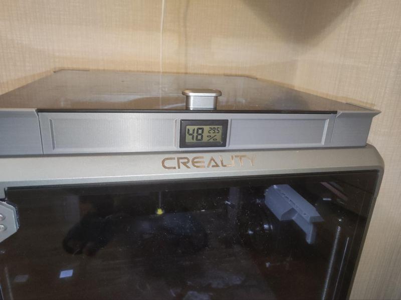 K1 Max Riser Bar with a cutout for temperature & humidity sensor