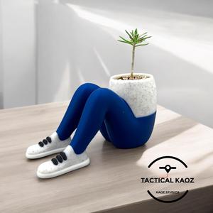 Sitting Planter - Legs in Leisure 
