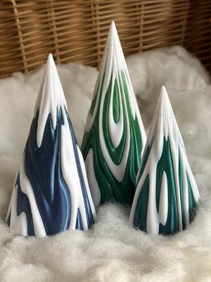 Snowy Lawren Trees - Large