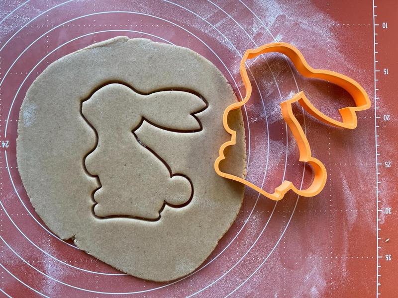 Rabbit cookie cutter