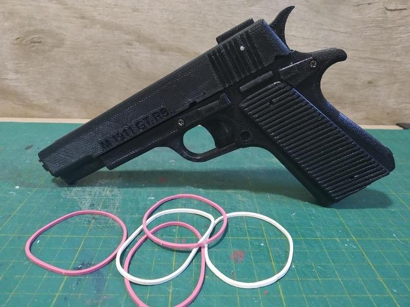 M1911 em Impressão 3D dispara elasticos  Rubber Band Gun 3D