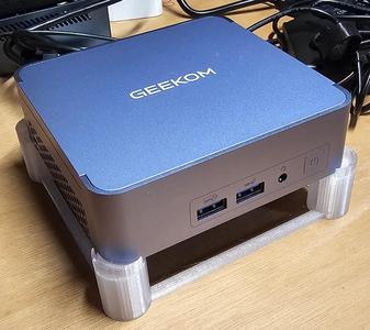 Support/stand for minipc GEEKOM. Ultra light for optimized cooling - Adjustable   