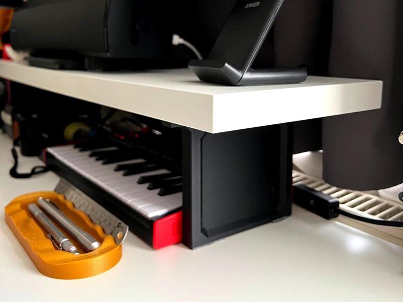 IKEA Bergshult Monitor Stand