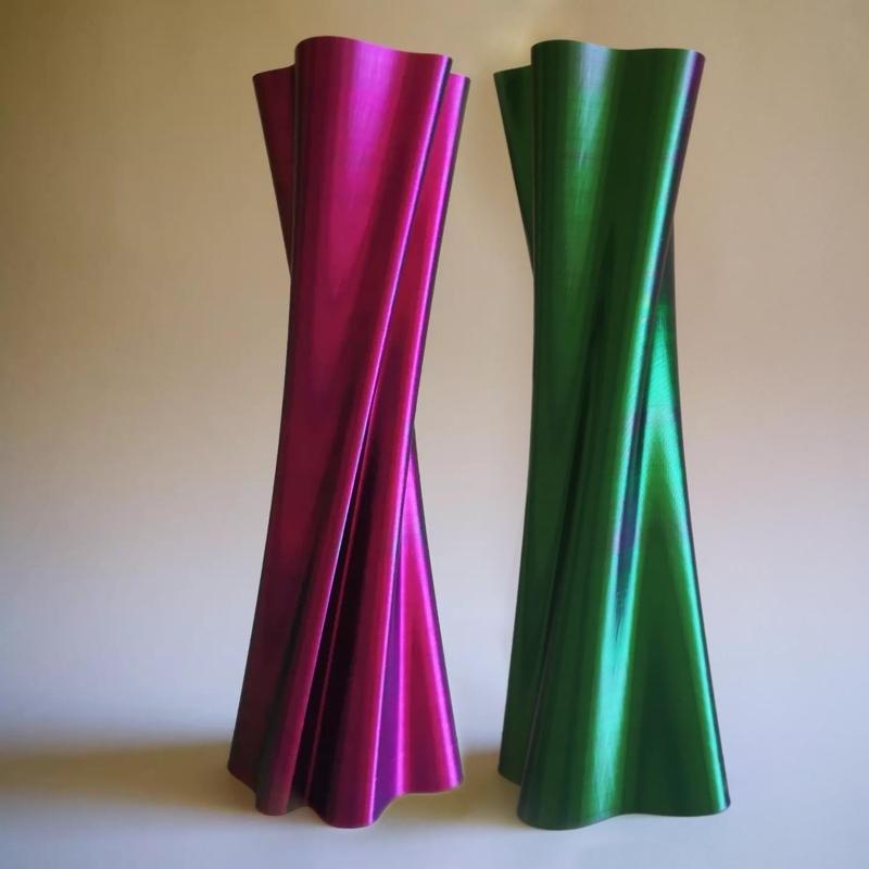 Twisted Vase
