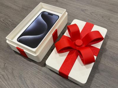 iPhone Gift Box