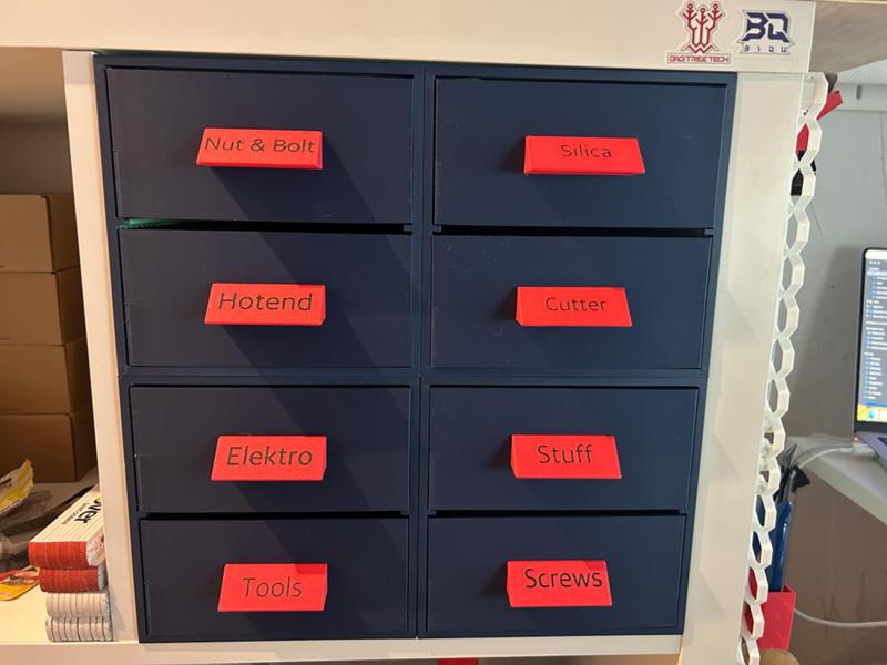 Drawer system compatible with Ikea Kallax Gridfinity