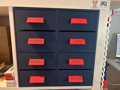 Drawer system compatible with Ikea Kallax Gridfinity