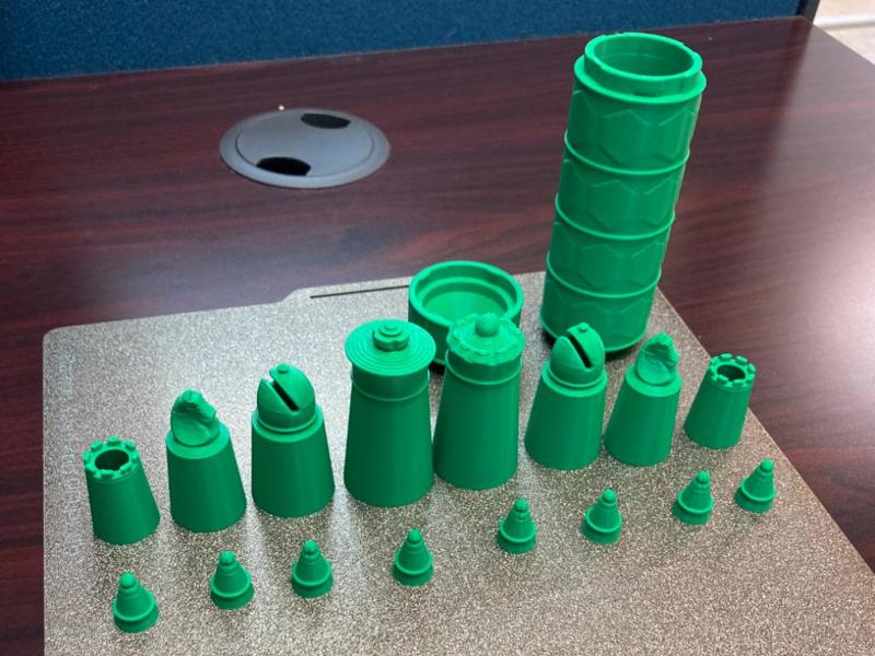 Nesting Chess Pieces with Case