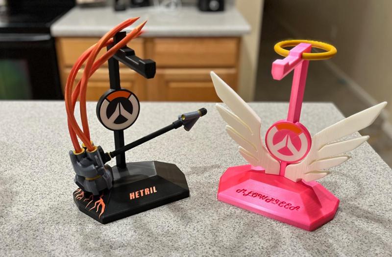 OVERWATCH HEADSET STAND/HANGER - MERCY/REINHARDT