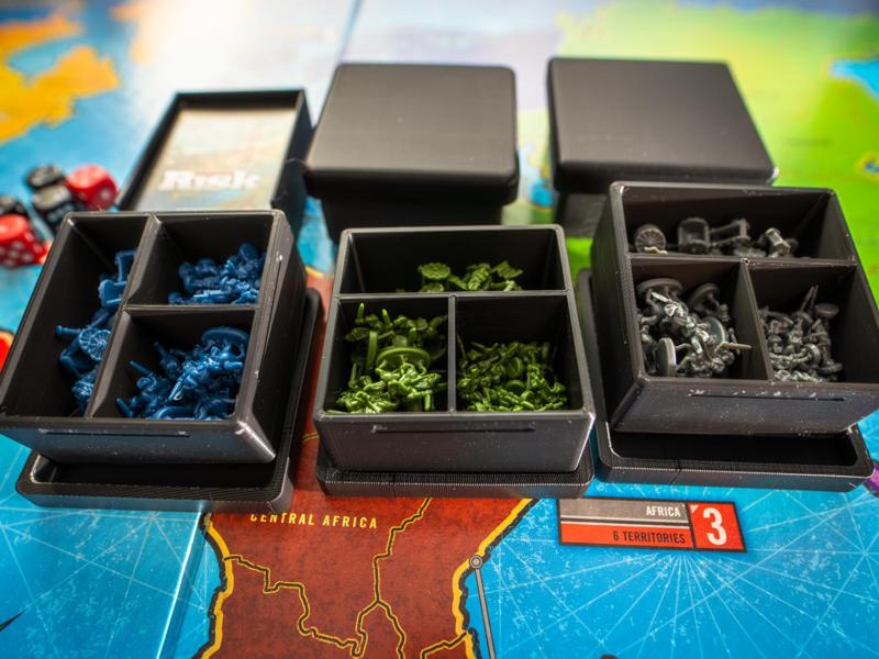 classic board game risk organizer