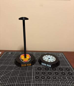 Iron Man Helmet Stand