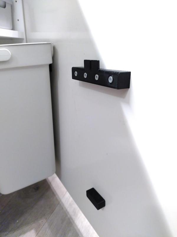 IKEA Hållbar wall mount