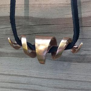 Capriform Pendant