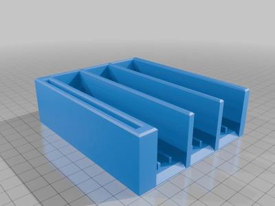 Sponge Holder with Slot for Lodge Cast Iron Scraper