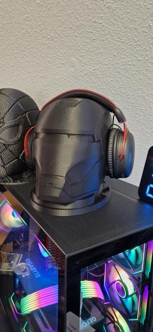 Ironman Headset Stand