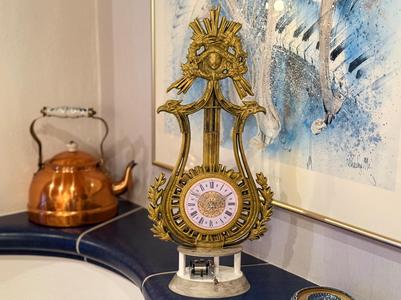 Apollo's Lyre: Music Box And Mantle Clock