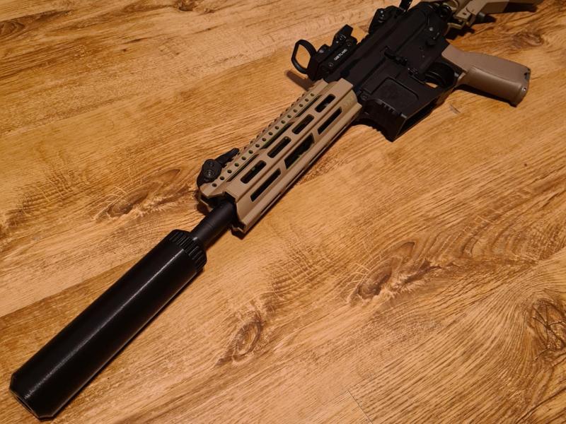 Suppressor with baffles - Airsoft use only