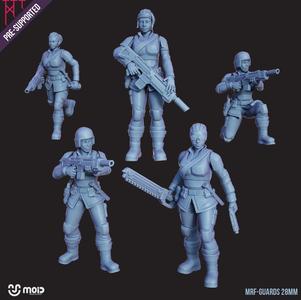 FRU female soldiers