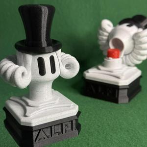 GRANDPA'S SECRET - ARTICULATED TOY WITH HIDDEN CHAMBER