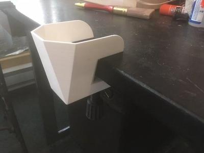 Desk-Mounted Bin (easy print)