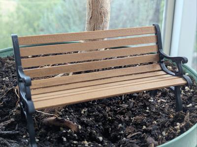 1/10 Scale Park Bench with Wood Texture