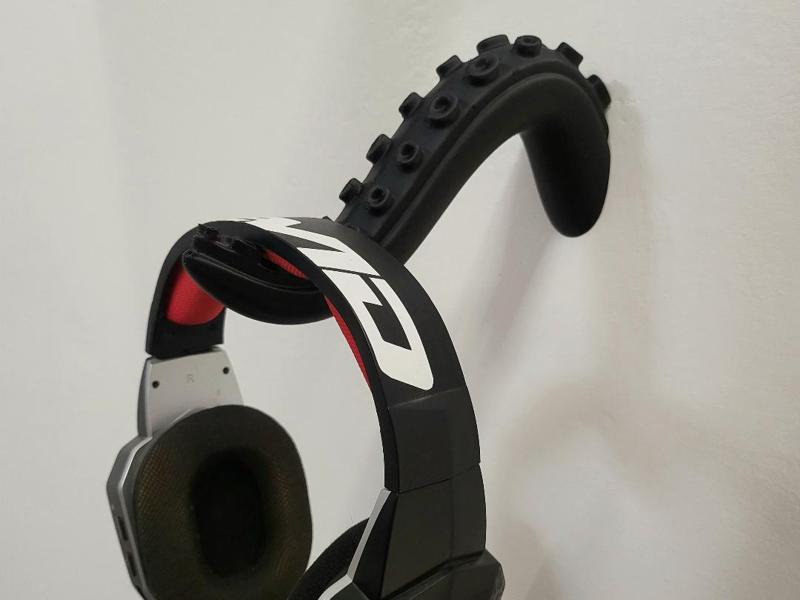 tentacle wall headphone