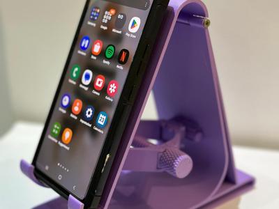 Cell Phone Stand with Jack