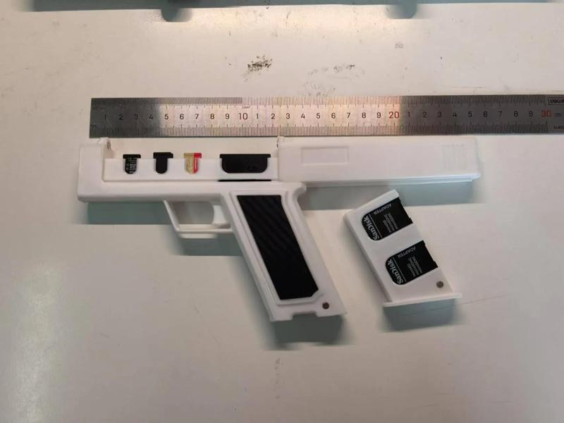Creative Gun-Shaped SD and TF Card Storage Box